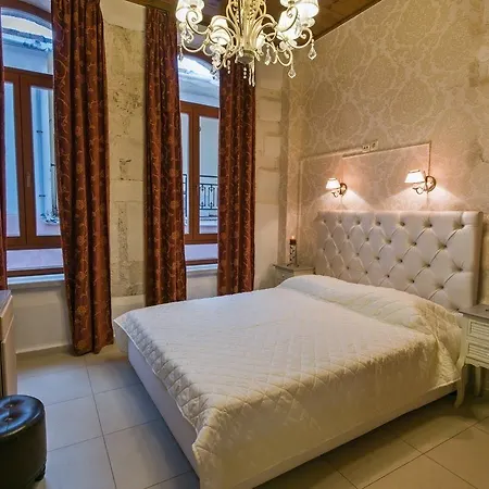 Aparthotel Archontiko Old Town 4*