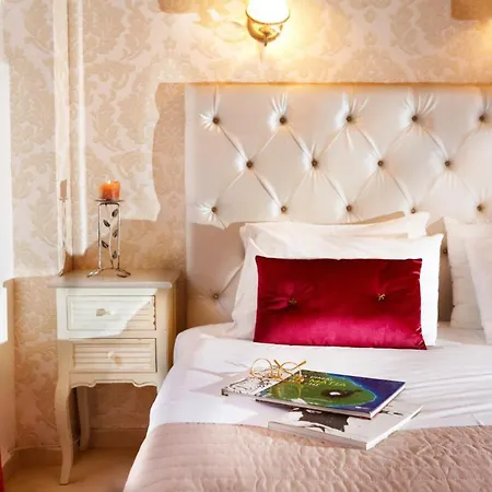 Aparthotel Archontiko Old Town 4*