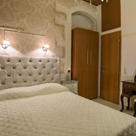 Archontiko Old Town شقة فندقية ريثيمنو