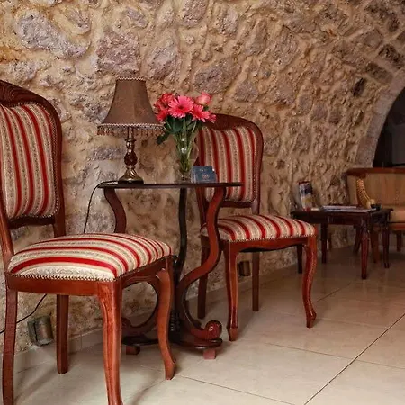 Archontiko Old Town شقة فندقية ريثيمنو